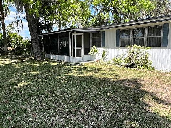 3rd image of 95 Hillcrest Ln #95