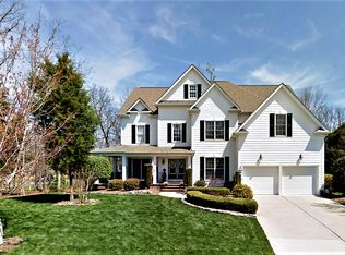 1905 Riverbank Rd, Waxhaw, NC 28173