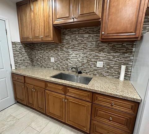 3rd image of 1213 S La Cienega Blvd #1213C