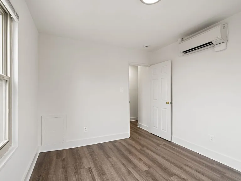 1814-1816 THE ASHTON — Photo 23