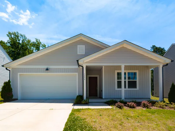 1444 Heron Pond St, Raleigh, NC 27604