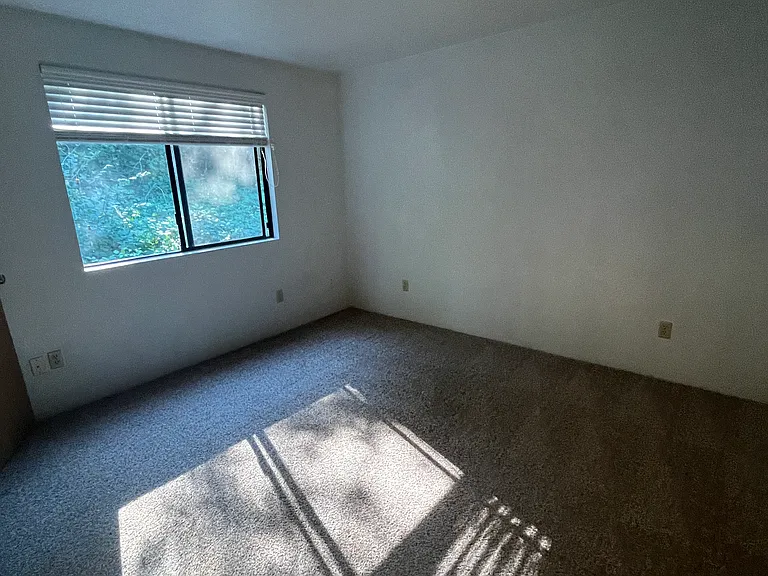 2211 SE Sedgwick Rd #2211 — Photo 8