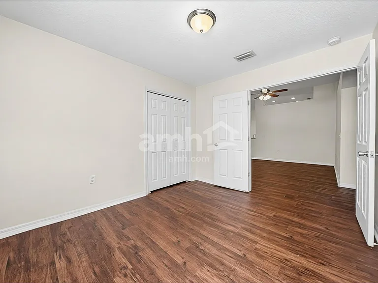 1443 Baythorn Dr — Photo 14
