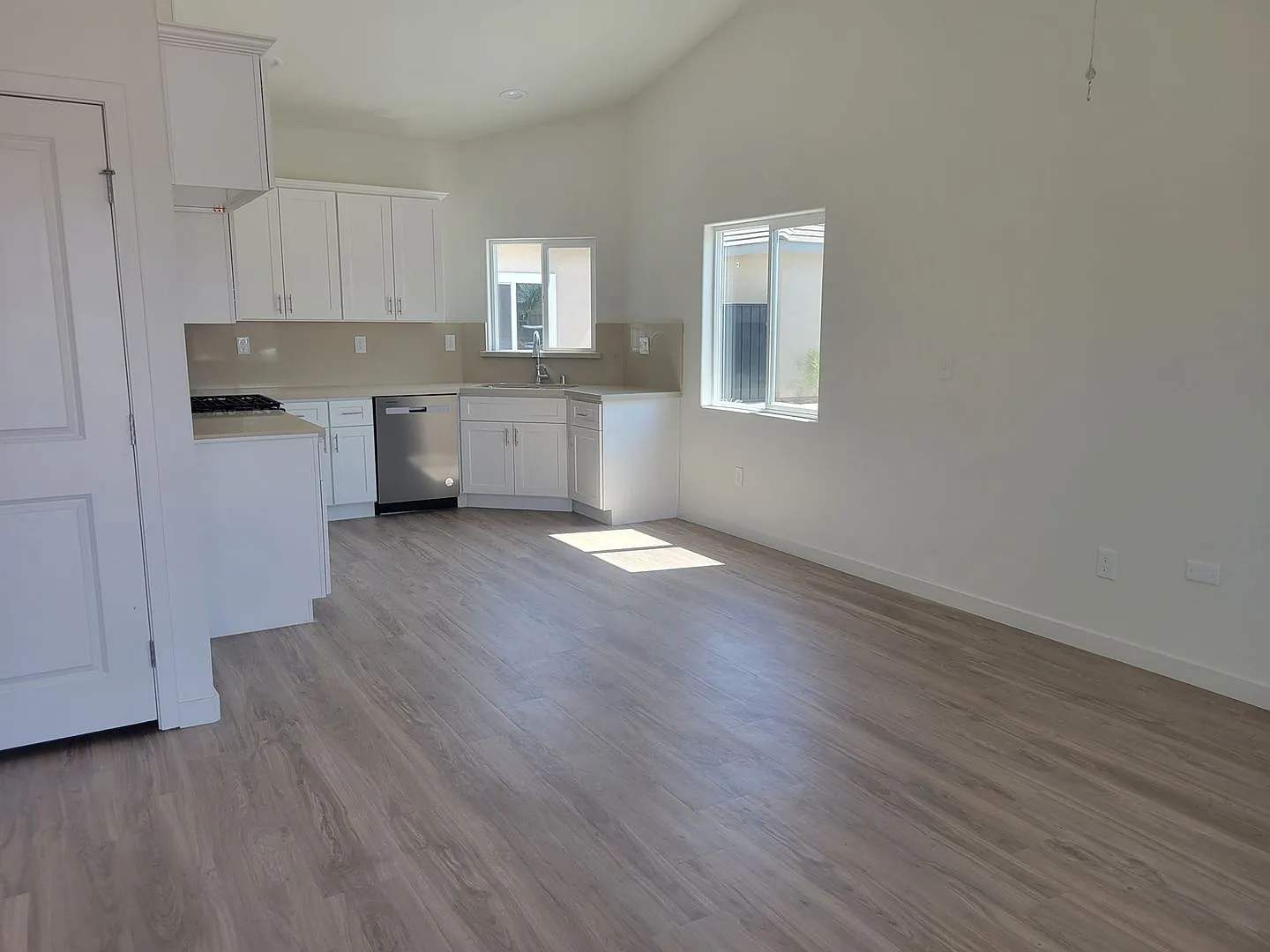 8418 Grandy St — Photo 3