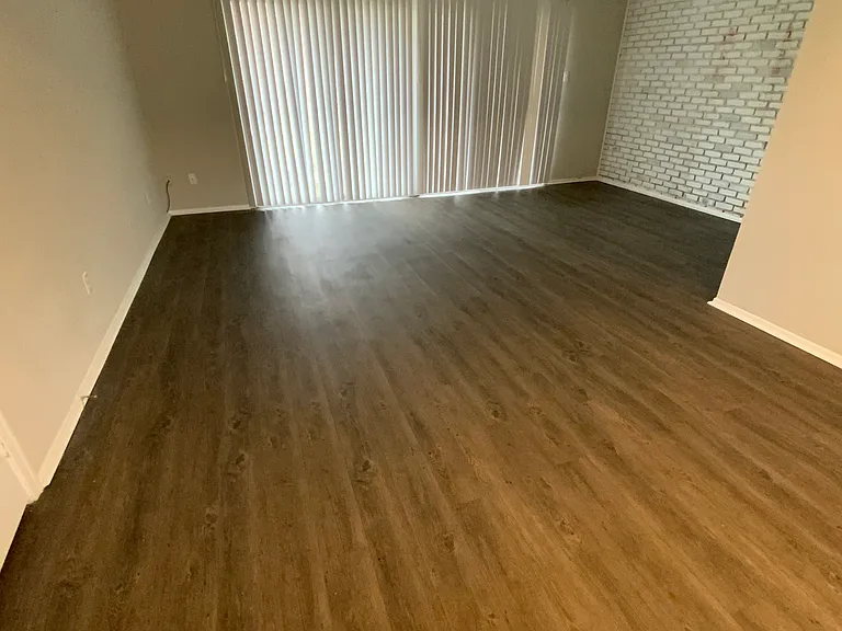 Cloverdale Estates — Photo 10