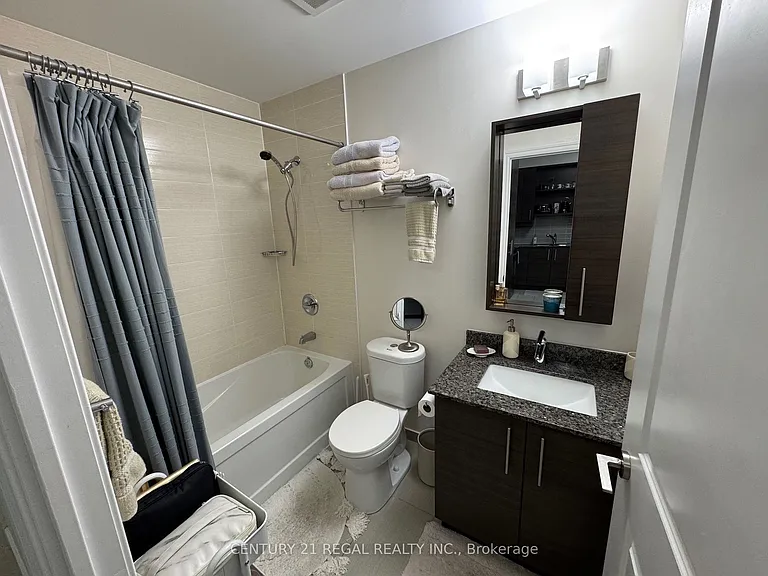 277 S Park Rd #1120 — Photo 12