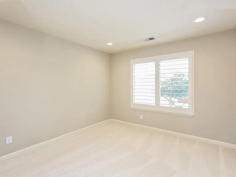 2327 Lass Dr — Photo 14