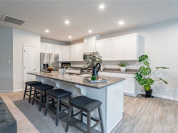 5th image of 2191 Schmidt Dr