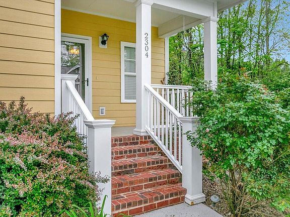 4th image of 2304 Ashmore Ave