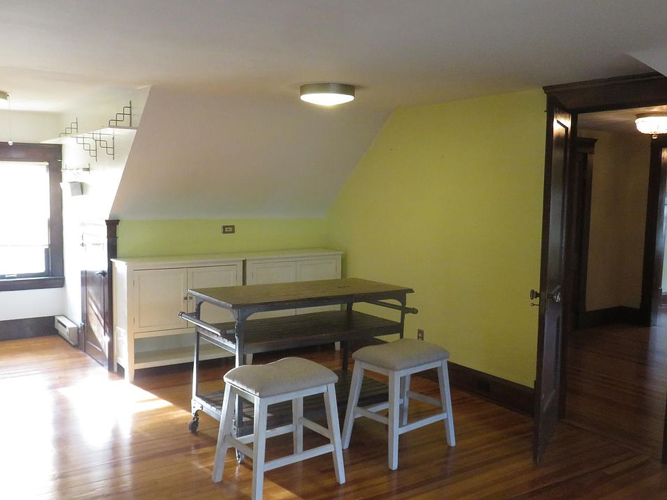 1st image of 10705 Clifton Blvd