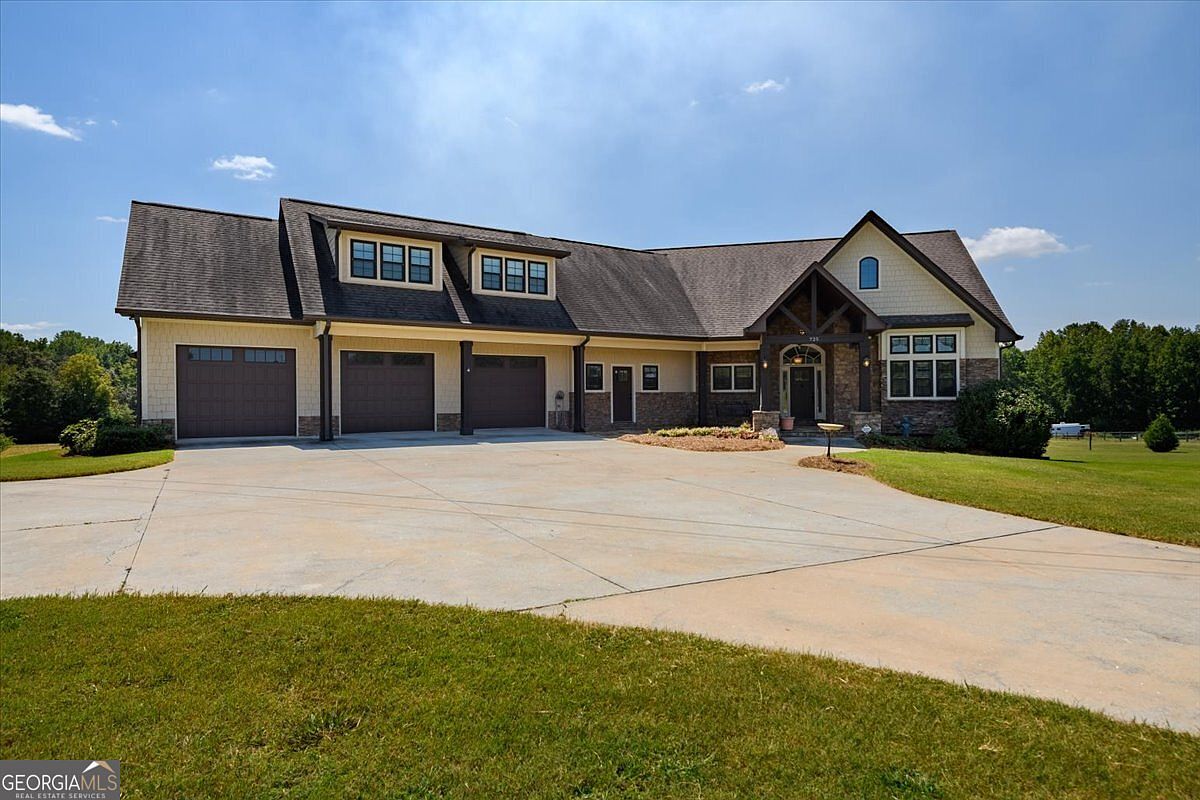 725 County Farm Rd, Jefferson, GA 30549 | MLS #10596172 | Zillow