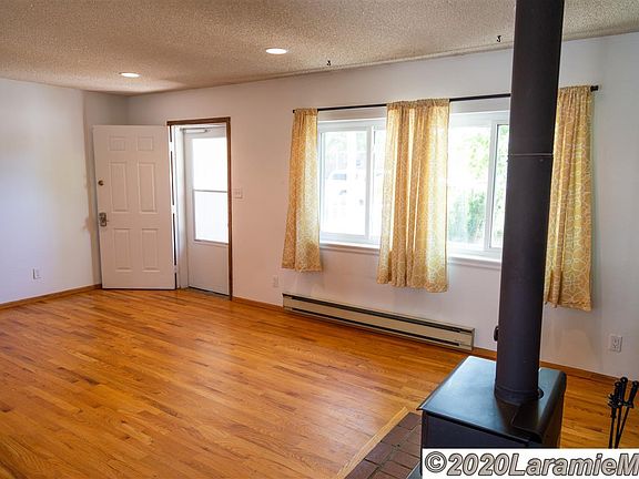 2nd image of 1514 Shetland Dr