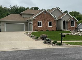 2260 Quarry Ln, La Crosse, WI 54650