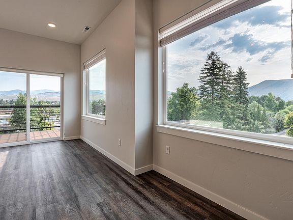 2nd image of 205 Hickory St APT 305