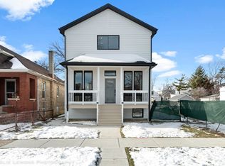 1526 Clinton Ave, Berwyn, IL 60402