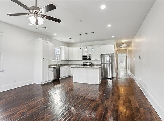 4th image of 3022 Delachaise St