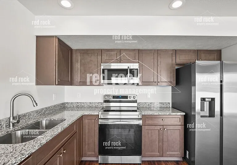 7113 E Pacific Way #2 — Photo 11