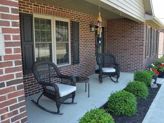4th image of 143 Coates Ct #35
