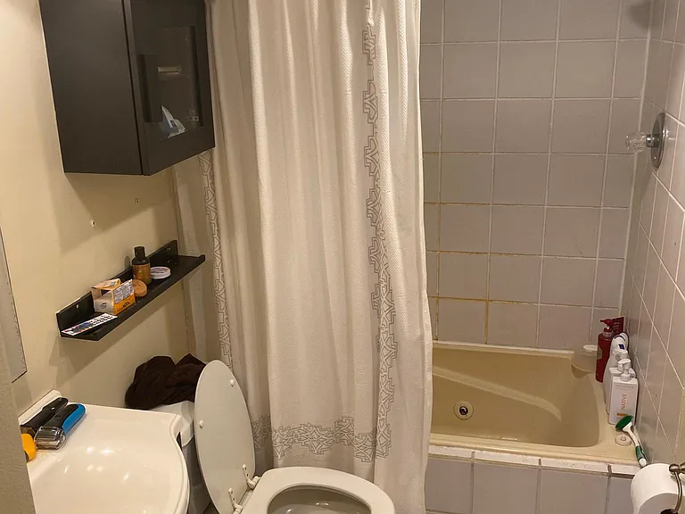 434 Klotter Ave #4 — Photo 3