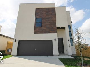 3401 Juan Novoa Dr, Laredo, TX 78046