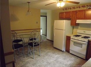 10 Monaco Cir, Derby, CT 06418