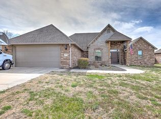 3997 Stonehenge Ave, Springdale, AR 72764