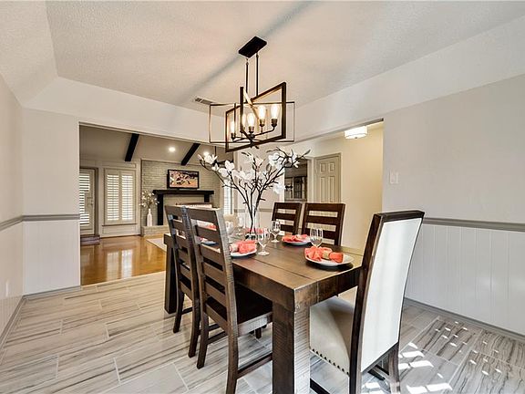 5th image of 1219 Wellington Dr