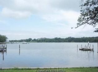 121 Parks Rd, Chester, MD 21619