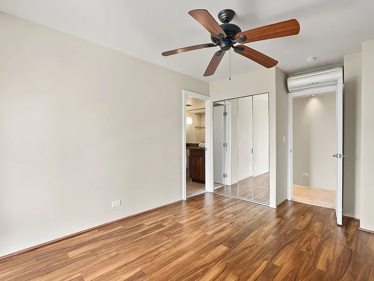 240 Makee Rd #12C — Photo 15