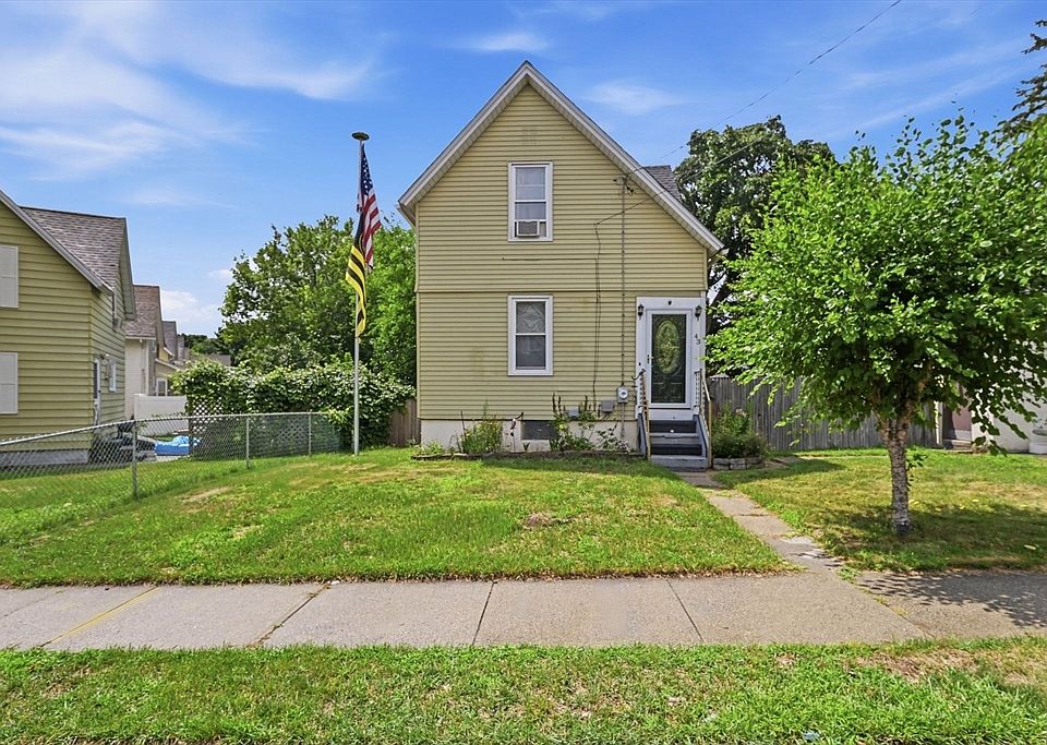 1st image of 43 Hampden St