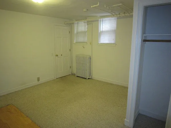 358 E Lakeside St — Photo 7