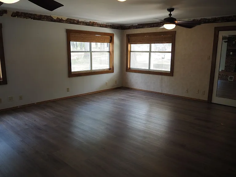 7118 FM 2931 — Photo 15