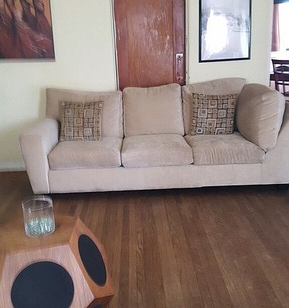 4th image of 533 W 99th St