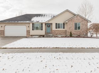 3161 N Dallin Dr, Idaho Falls, ID 83401
