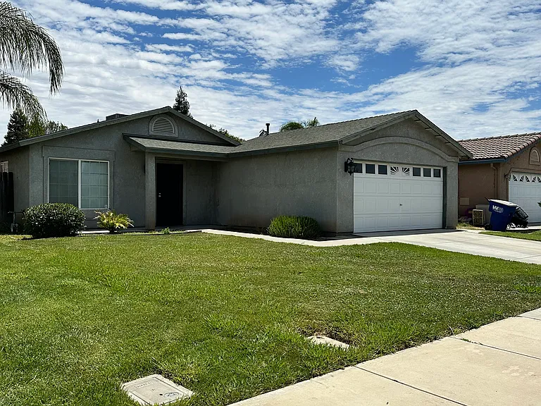 42 S Kino Ct — Photo 2