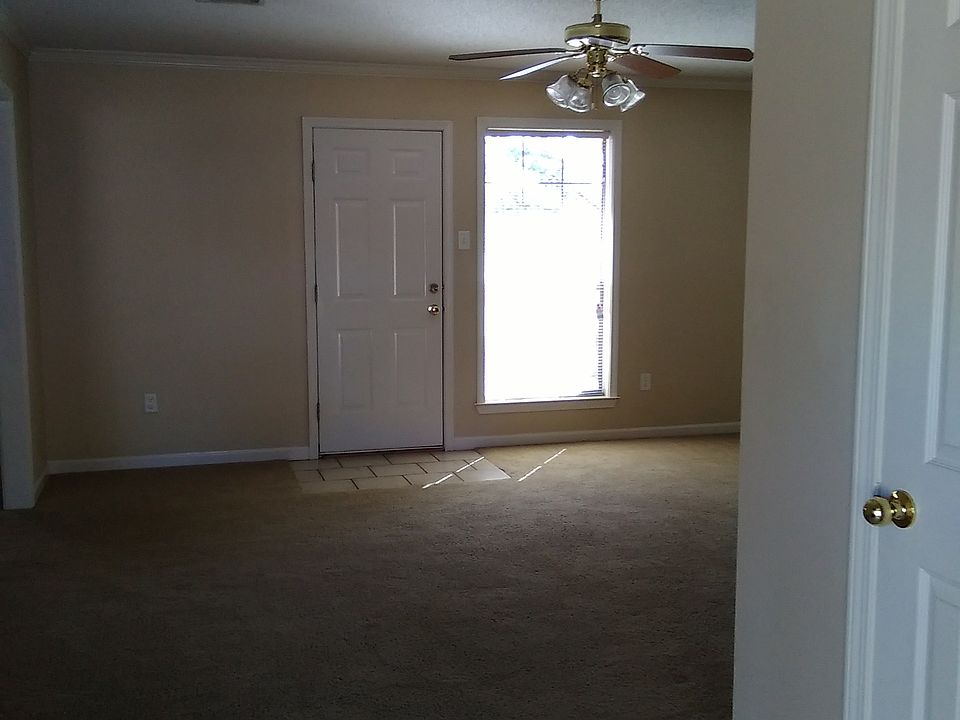 2935 Windamere Dr, Unit 1, Conway Arkansas