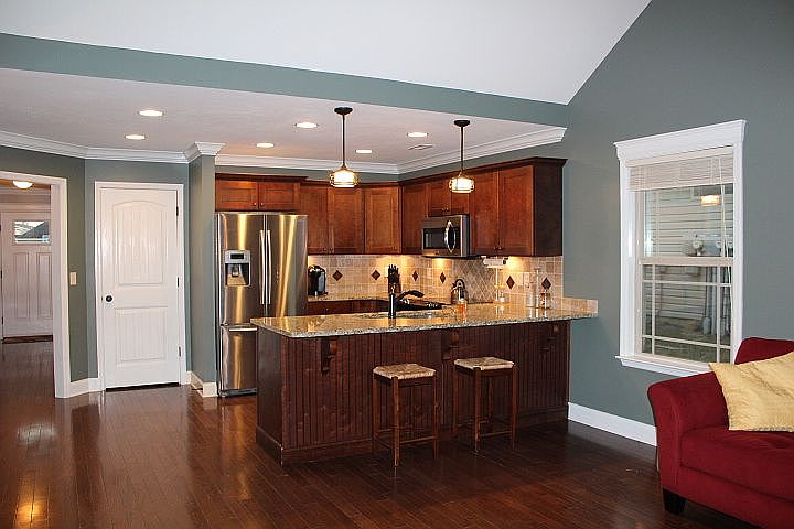 1st image of 6885 Village Lake Cir