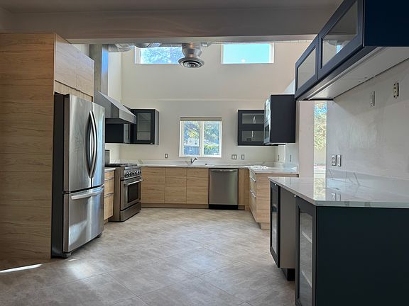 2nd image of 350 E Solana Dr