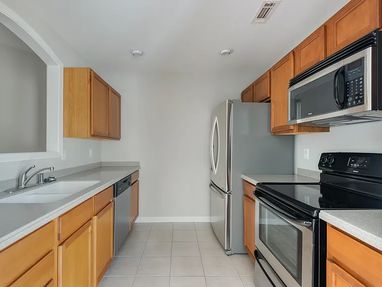 2113 Fig Tree Way — Photo 7