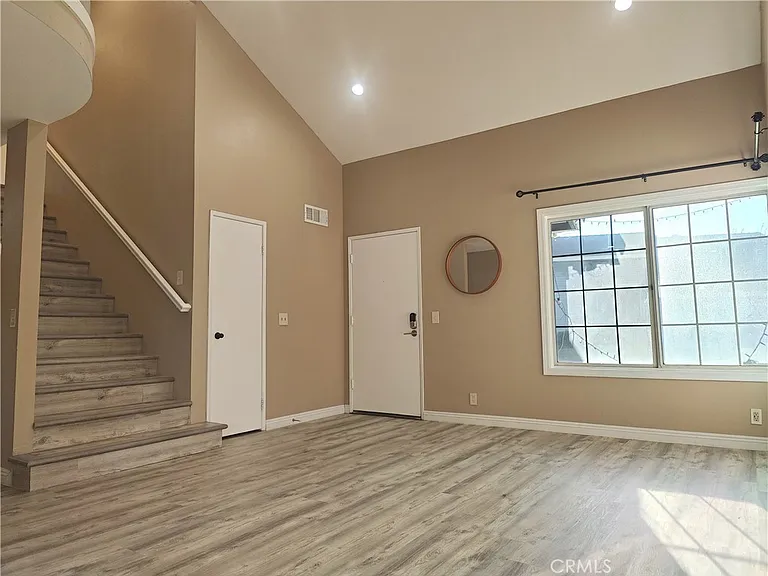 6953 Saddleback Pl — Photo 4