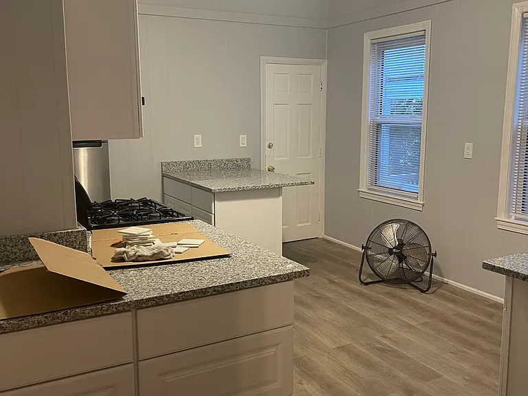 137 Franklin St #2 — Photo 19
