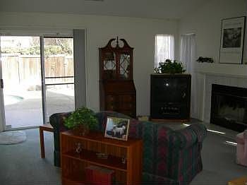 4th image of 10114 River Falls Cir