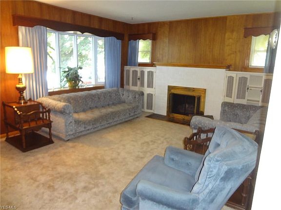 5th image of 247 Glendola Ave NW
