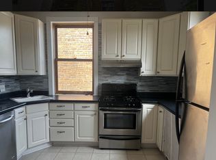 6441 N Bell Ave #2N, Chicago, IL 60645
