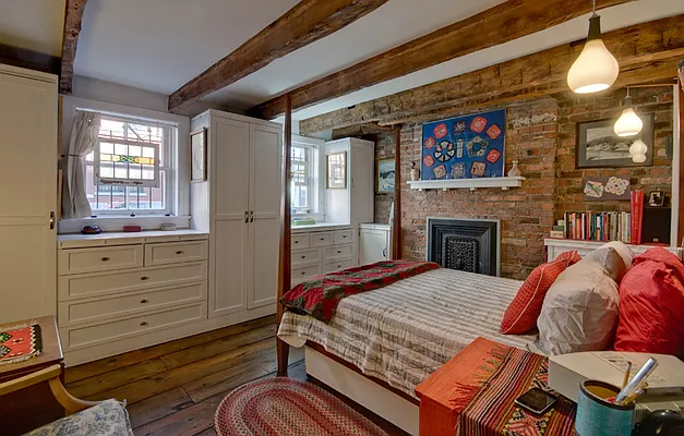 Sold by Brown Harris Stevens | media 18