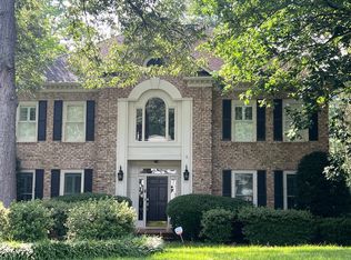 2417 Summerlake Rd, Charlotte, NC 28226