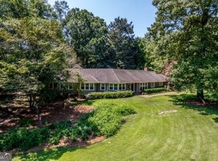 3010 Highpoint Dr, Macon, GA 31204