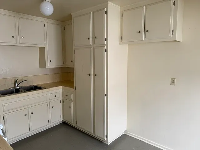 525 Alpine St — Photo 7