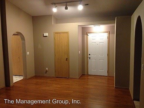 5th image of 15205 NE 91st St