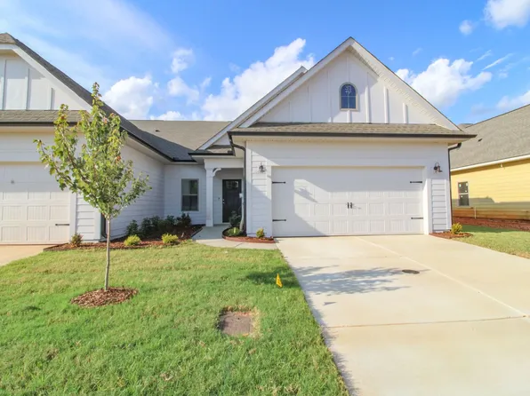 12529 Whitcomb Cir, Athens, AL 35613